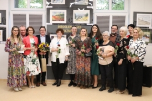 Vernissage von Mirosław Meger und seinen Schülern an der Volkshochschule in Radawnica